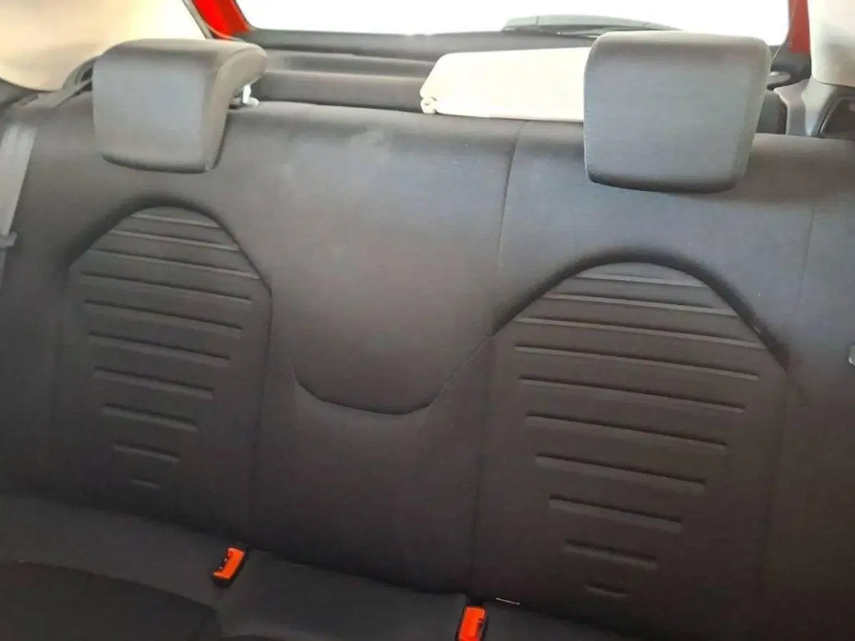 Alfa Romeo MiTo usata a Torino (11)