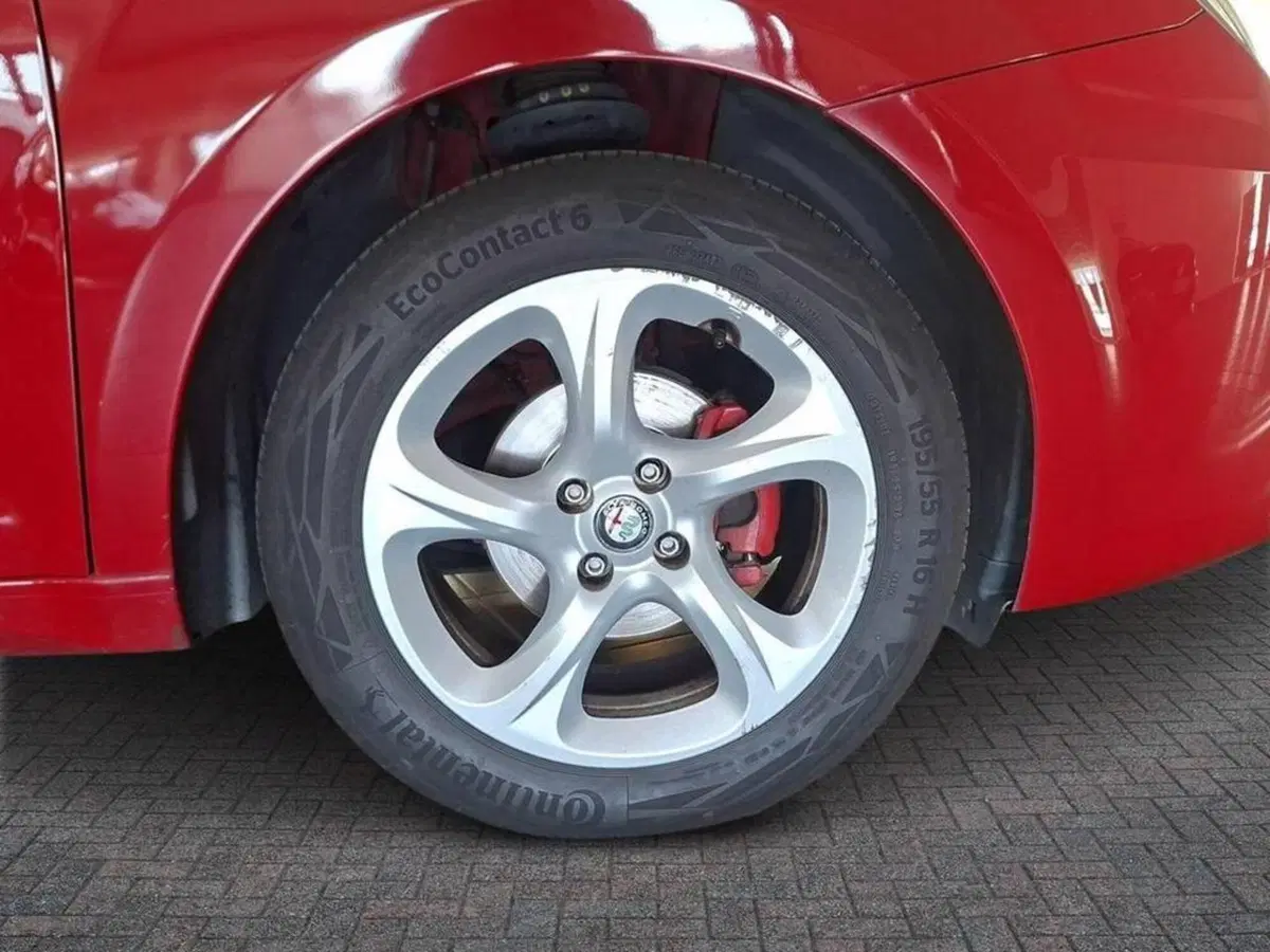 Alfa Romeo MiTo usata a Torino (5)