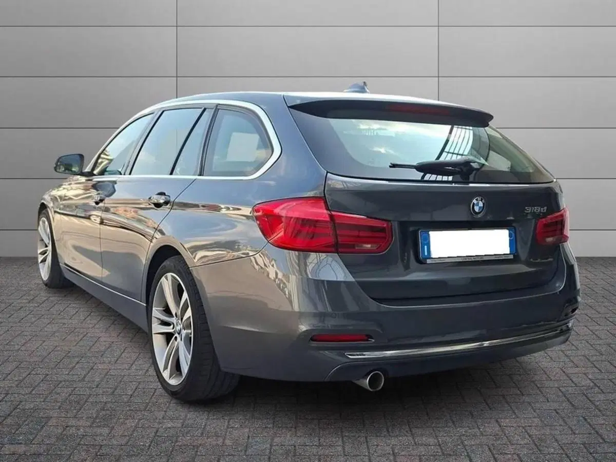BMW Serie 3 Touring usata a Torino (2)