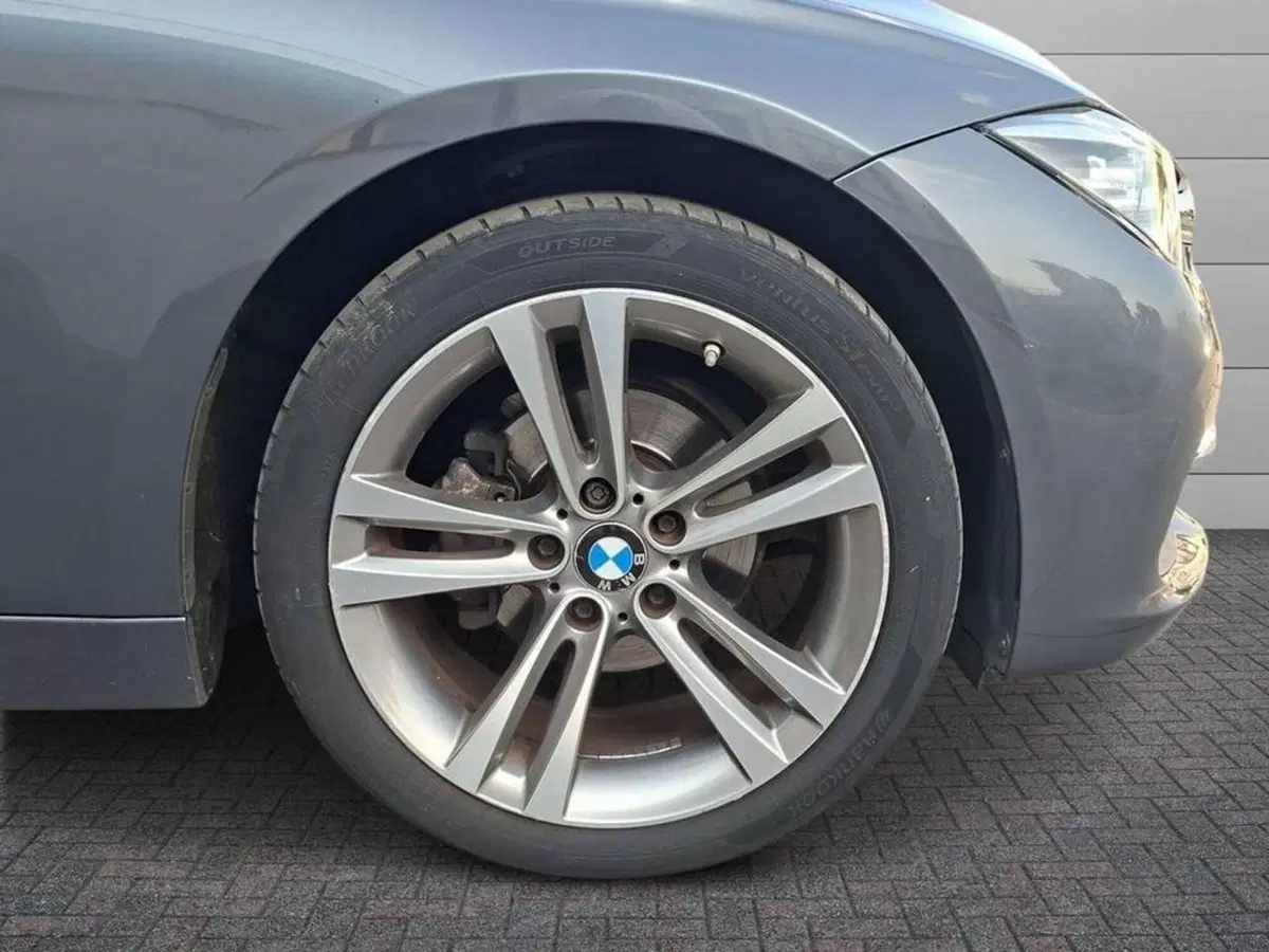 BMW Serie 3 Touring usata a Torino (5)
