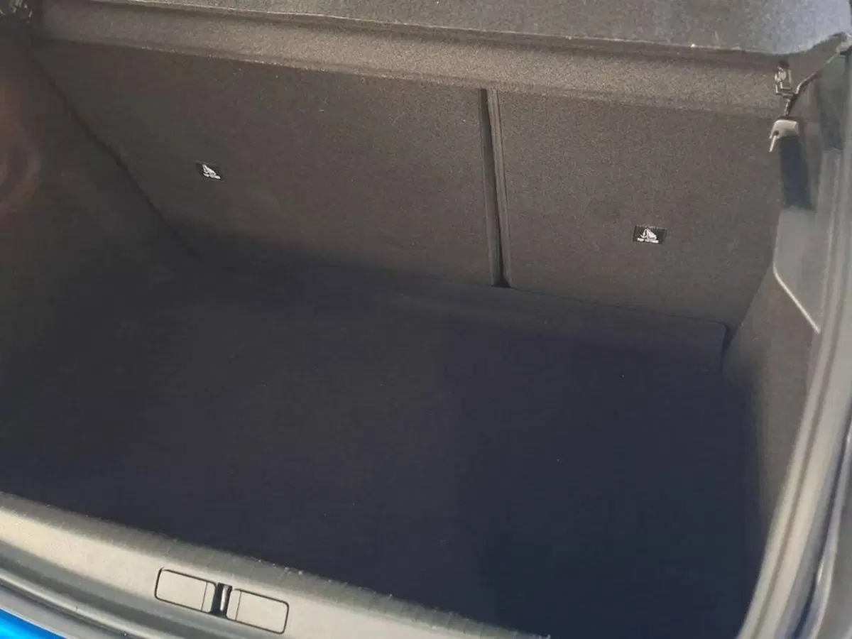 Peugeot 208 usata a Torino (12)