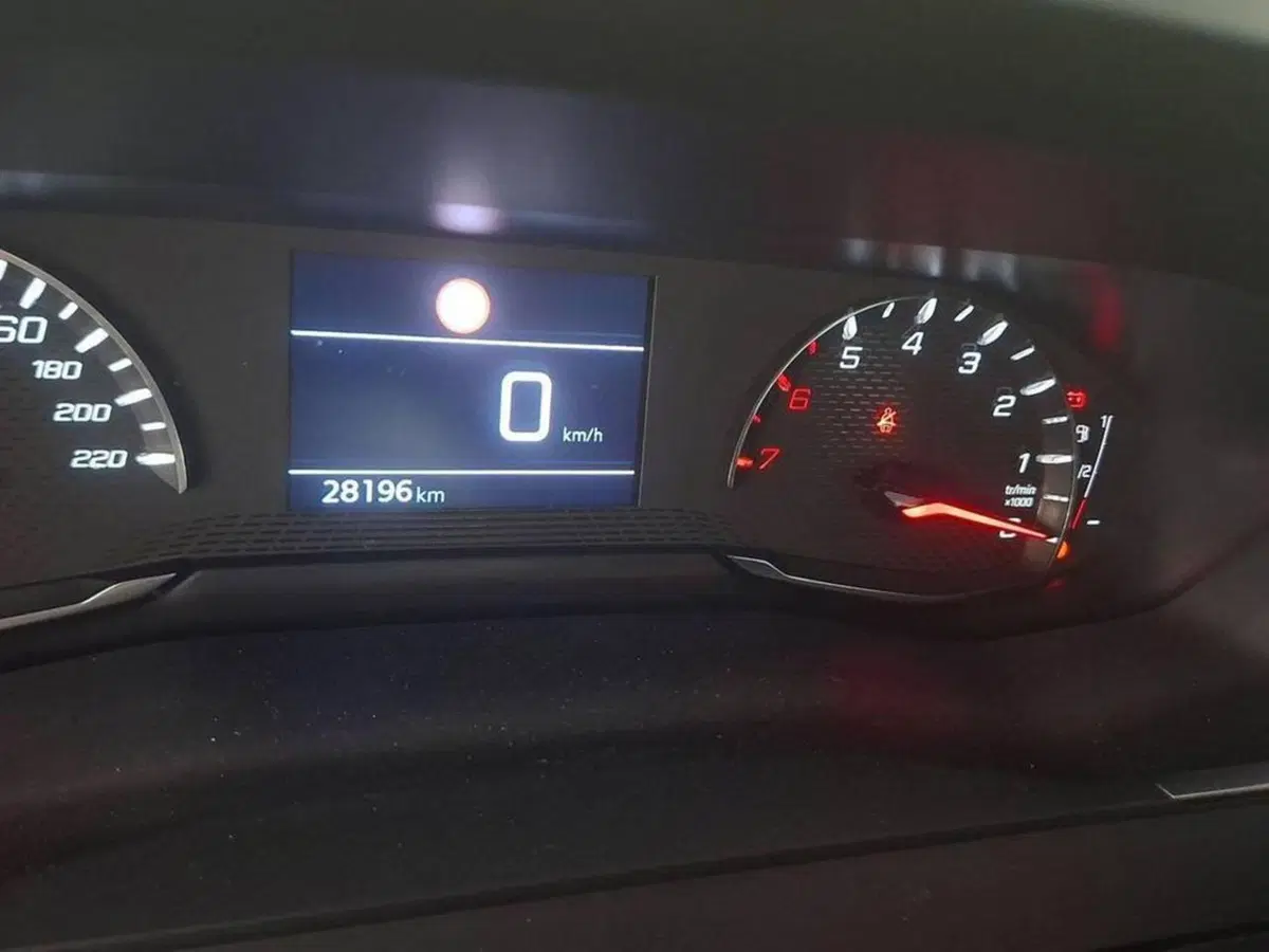Peugeot 208 usata a Torino (6)
