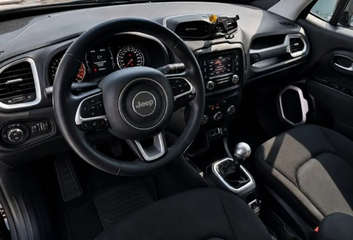 Jeep Renegade usata a Firenze (11)