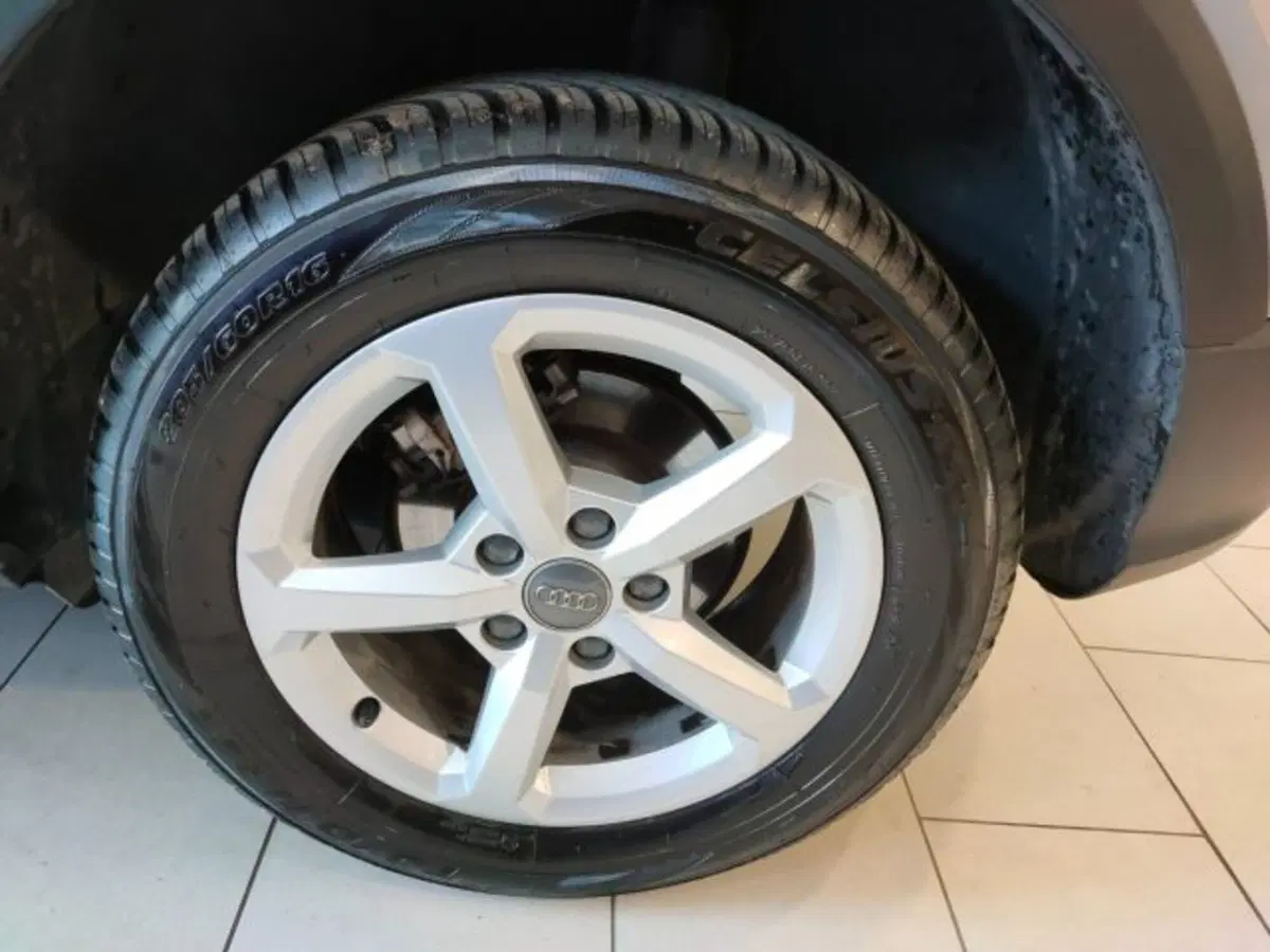 Audi Q2 usata a Firenze (17)