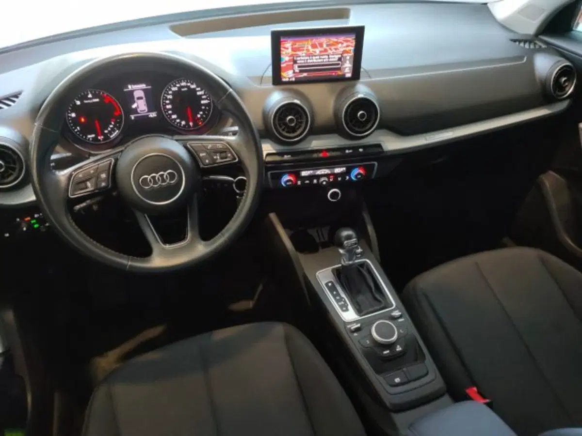 Audi Q2 usata a Firenze (8)