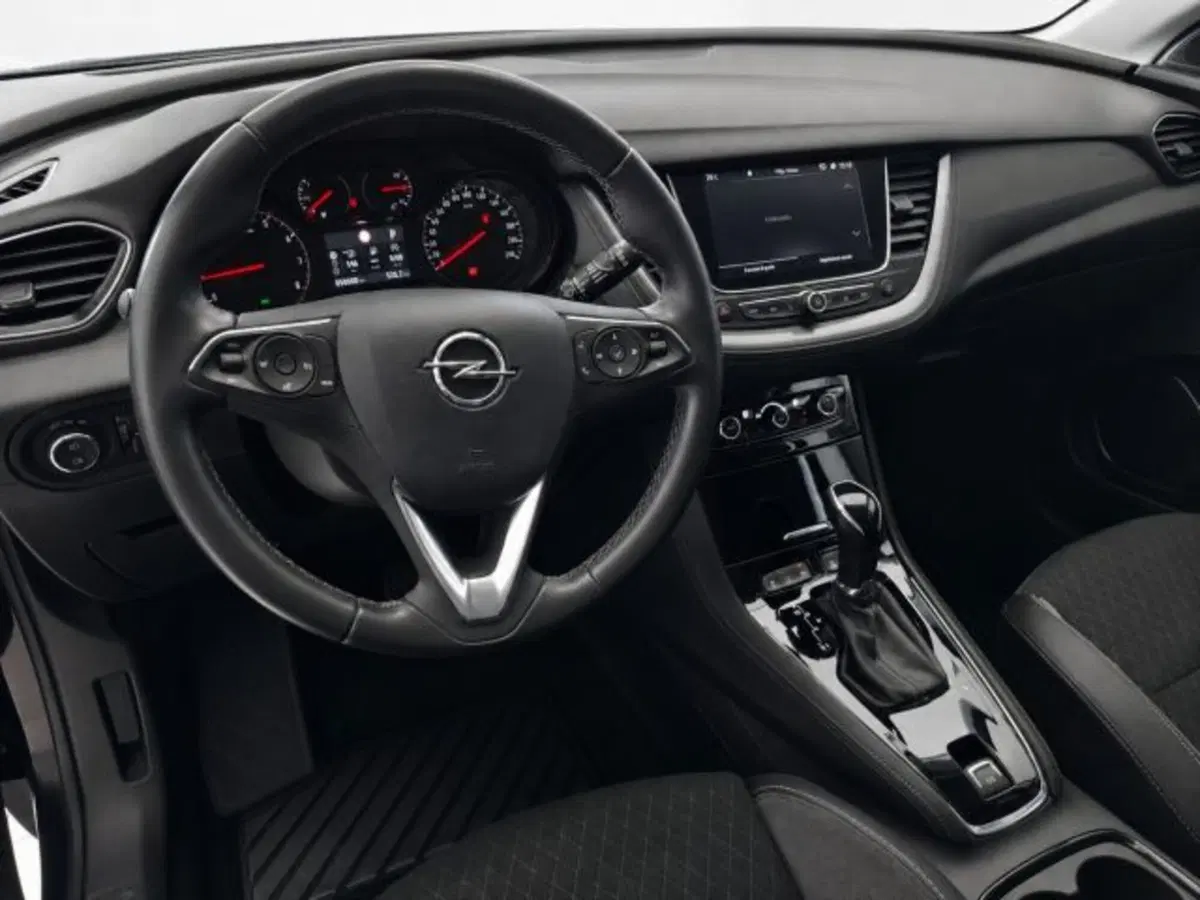 Opel Grandland X usata a Firenze (12)