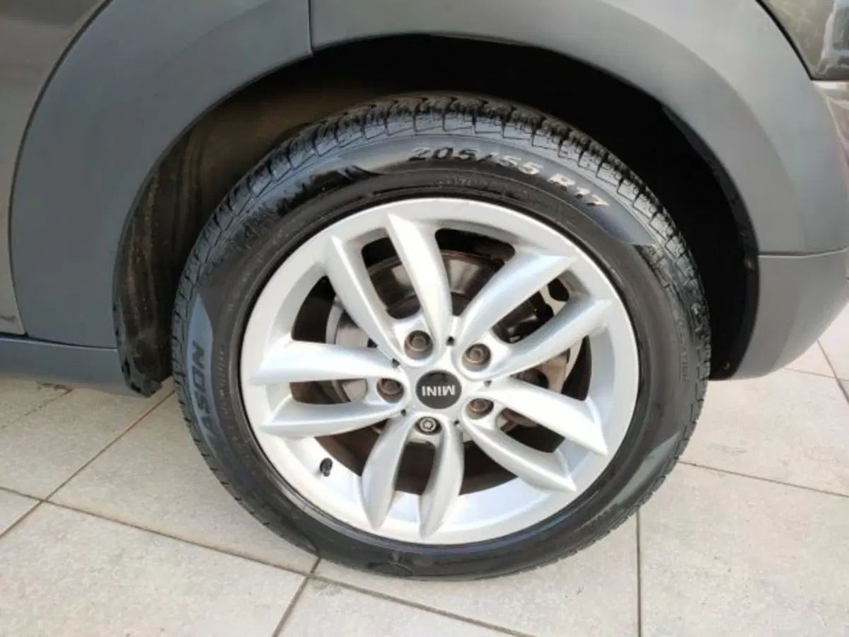 MINI Mini Countryman usata a Firenze (8)
