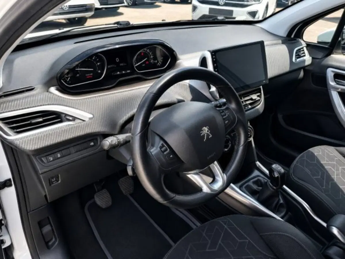 Peugeot 2008 usata a Firenze (8)