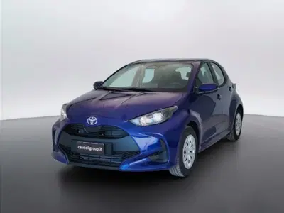 Toyota Yaris Cross 1.5h GR Sport Black Sky fwd 116cv e-cvt nuova a Mosciano Sant'Angelo