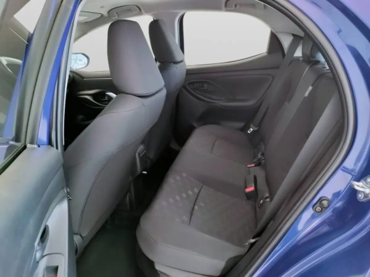 Toyota Yaris Cross nuova a Teramo (10)
