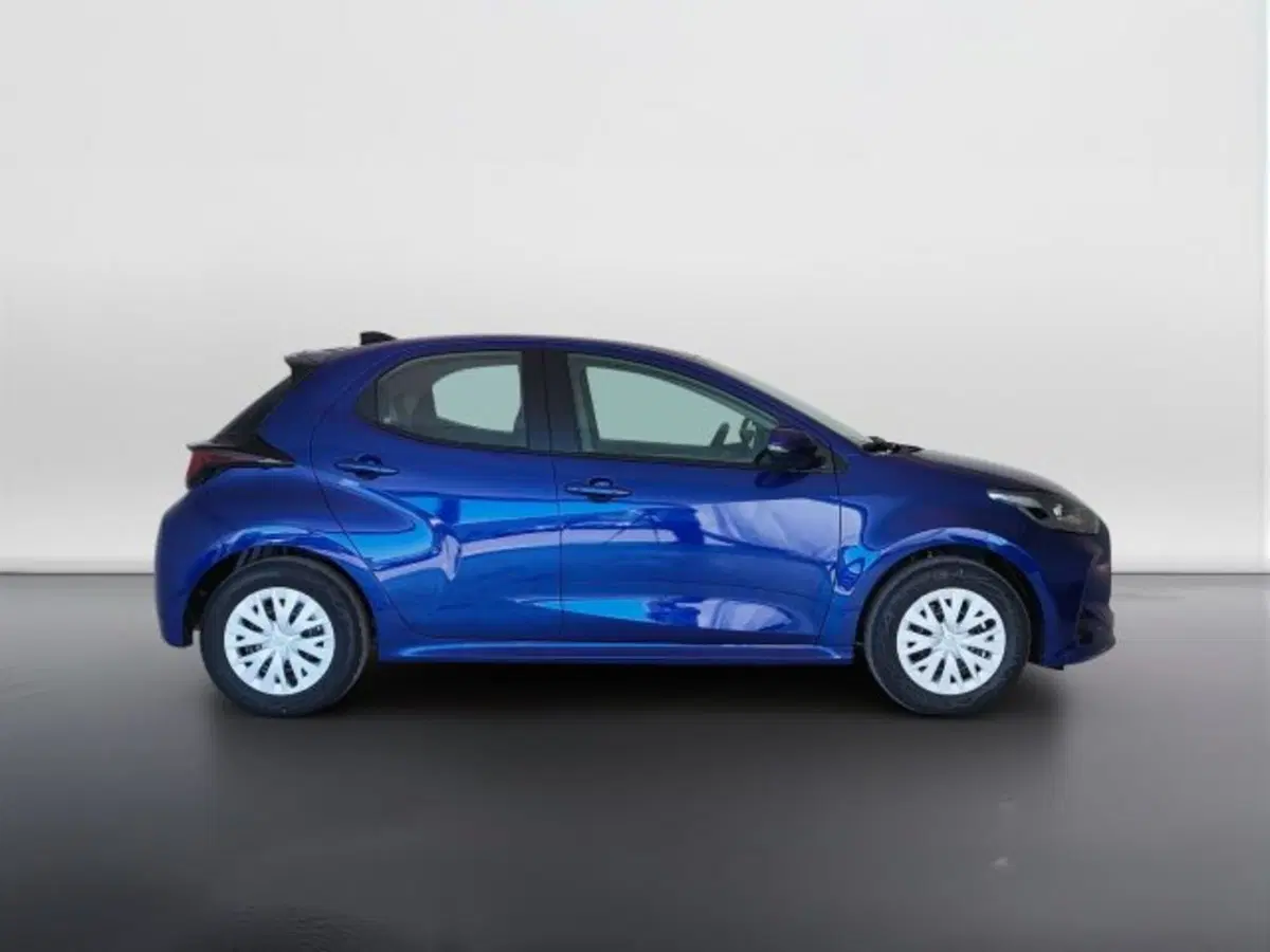 Toyota Yaris Cross nuova a Teramo (4)