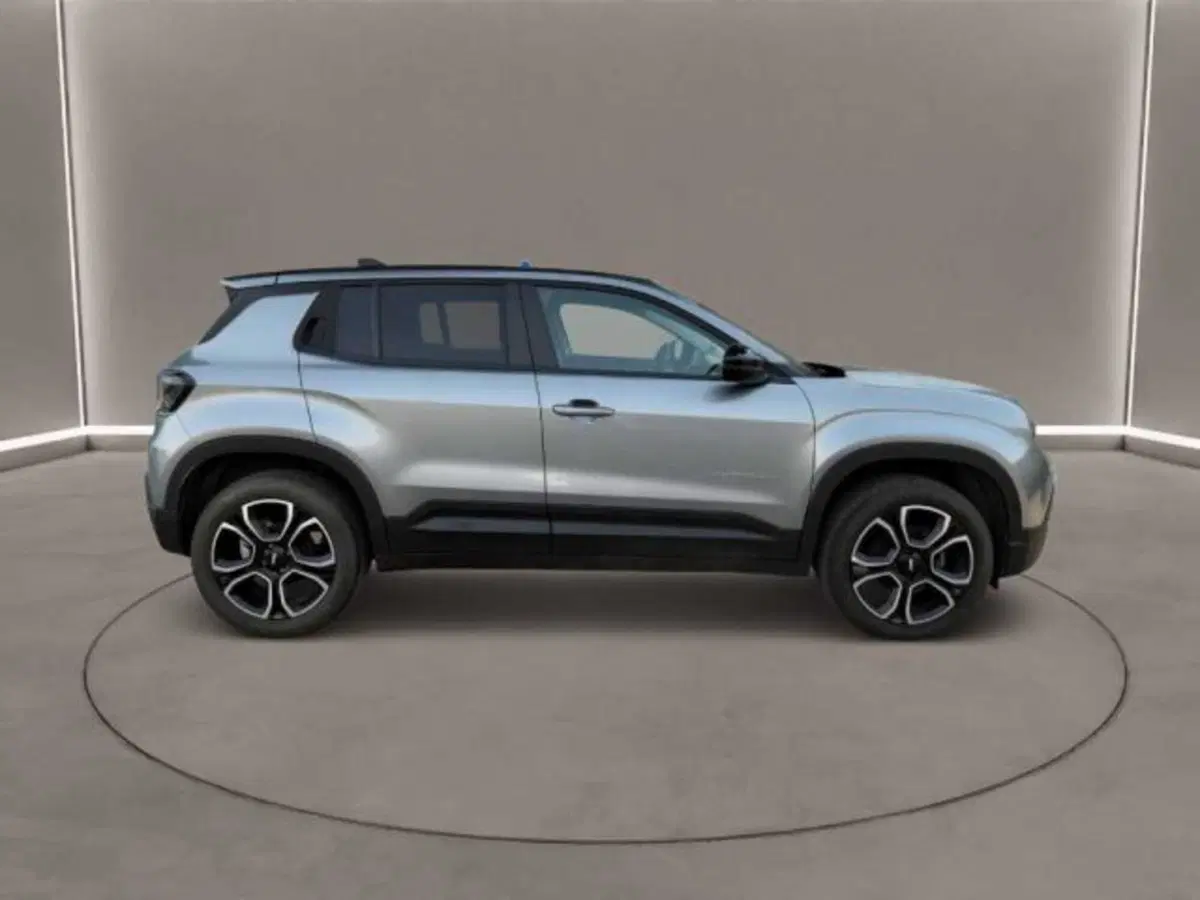 Jeep Avenger usata a Caltanissetta (6)