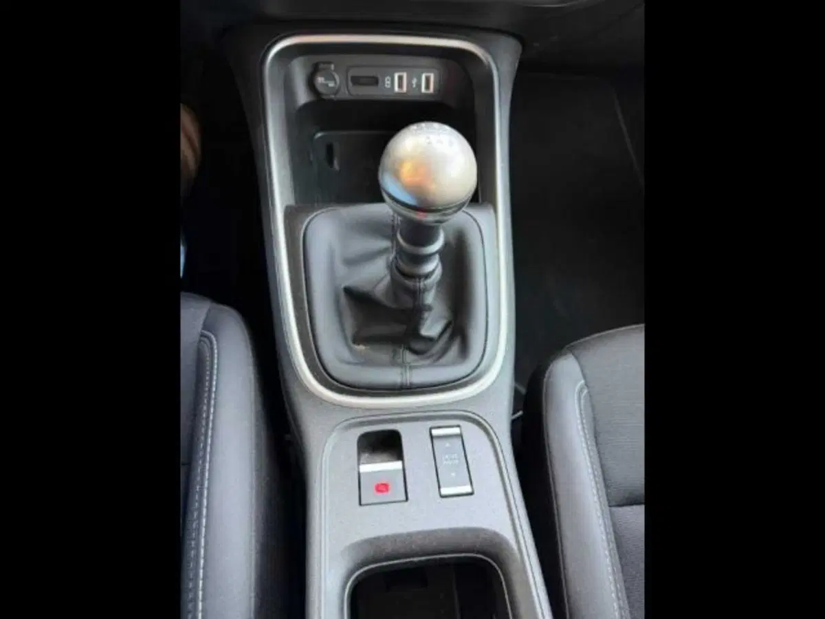 Jeep Avenger usata a Caltanissetta (7)