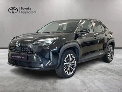 Toyota Yaris Cross 1.5 Hybrid 5p. E-CVT Lounge del 2022 usata a Albano Vercellese