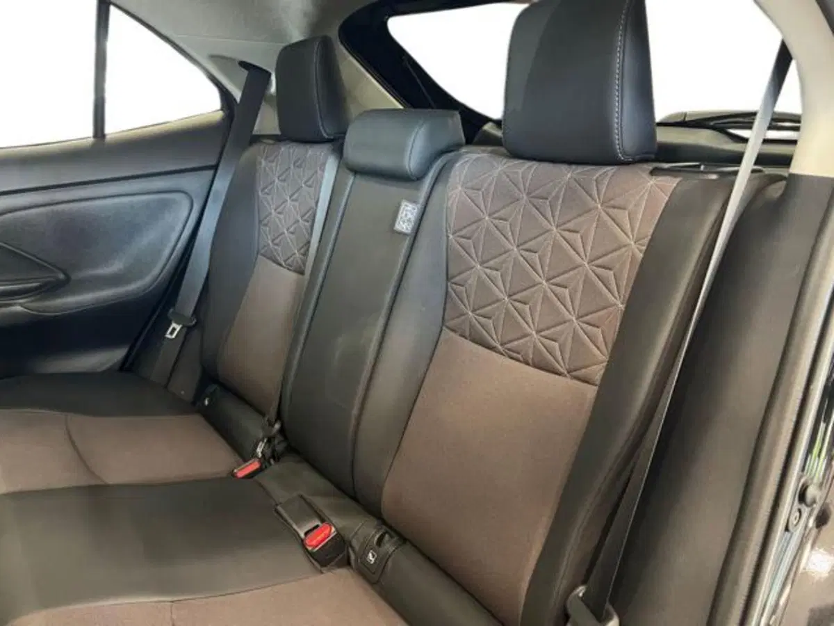 Toyota Yaris Cross usata a Vercelli (8)