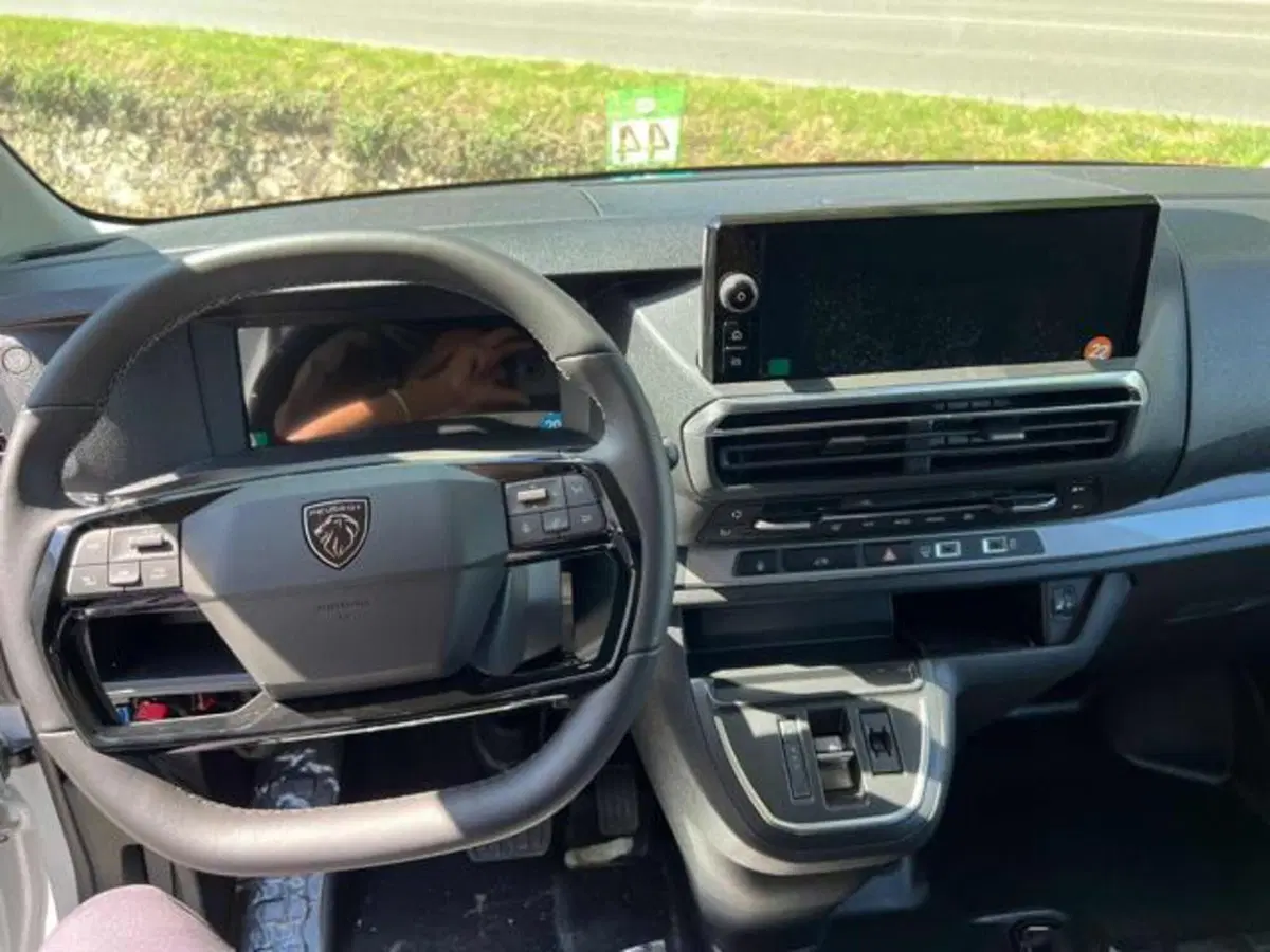 Peugeot Expert Furgone nuova a Lucca (6)