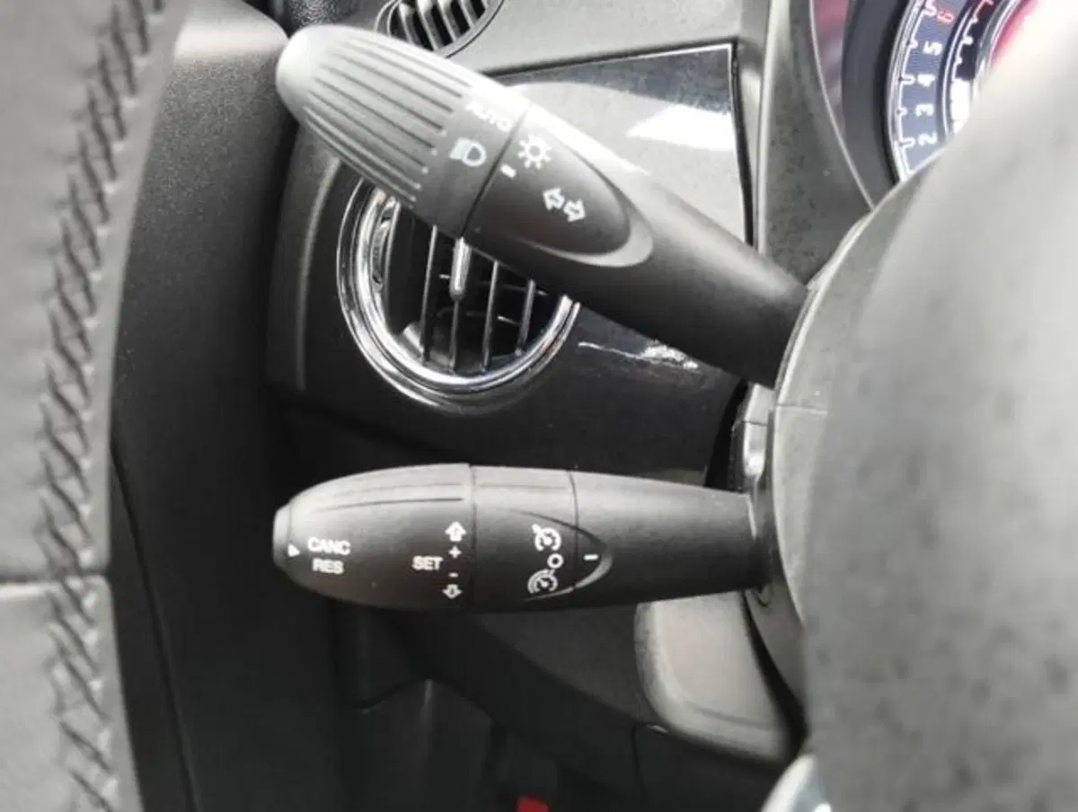Fiat 500 usata a Como (11)