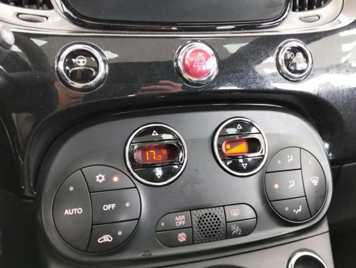 Fiat 500 usata a Como (17)
