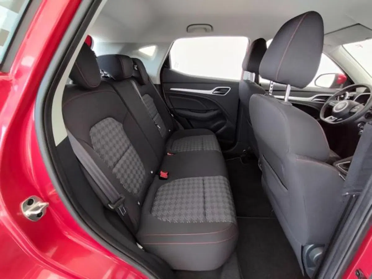 Mg ZS usata a Como (5)