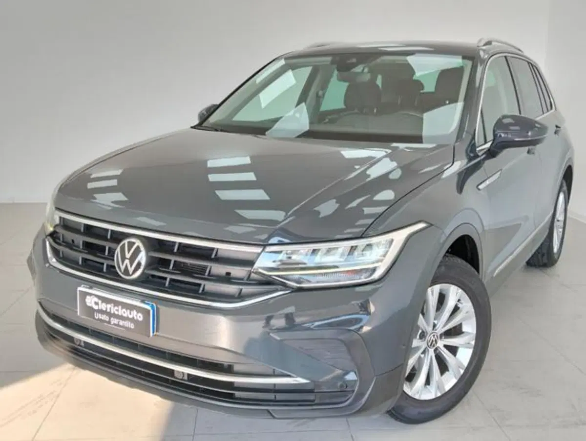 Volkswagen Tiguan usata a Como