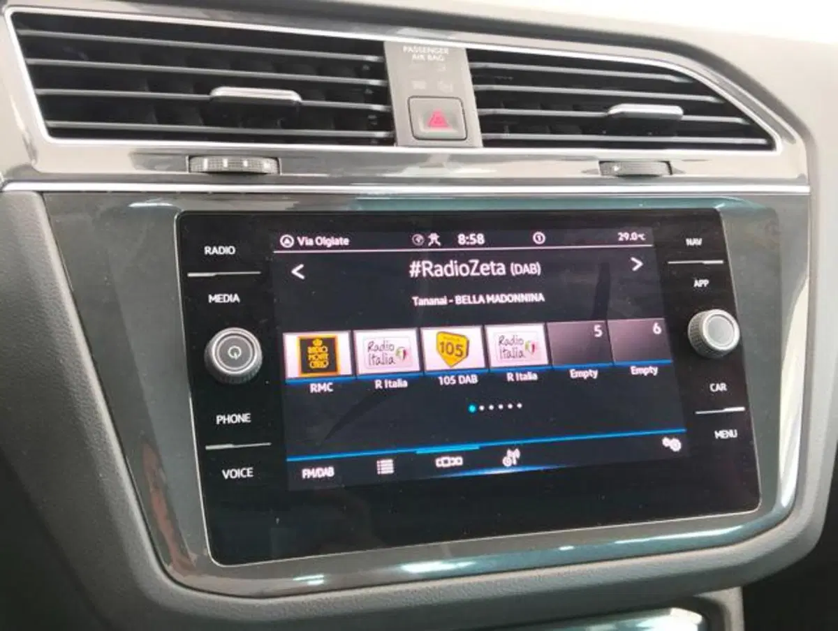 Volkswagen Tiguan usata a Como (14)