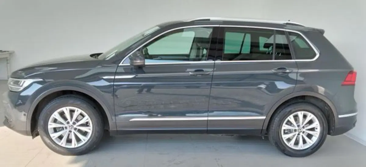 Volkswagen Tiguan usata a Como (8)