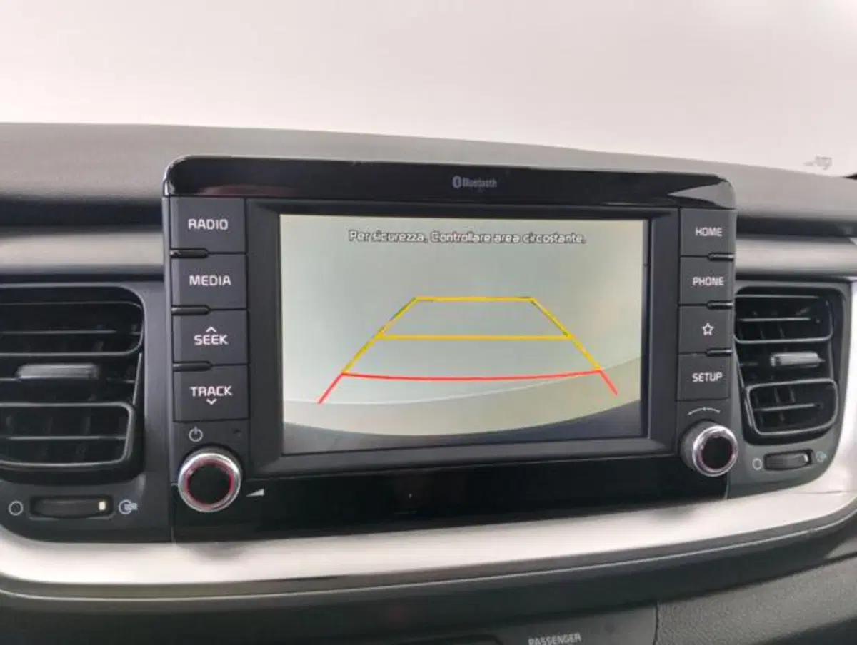 Kia Stonic usata a Como (14)