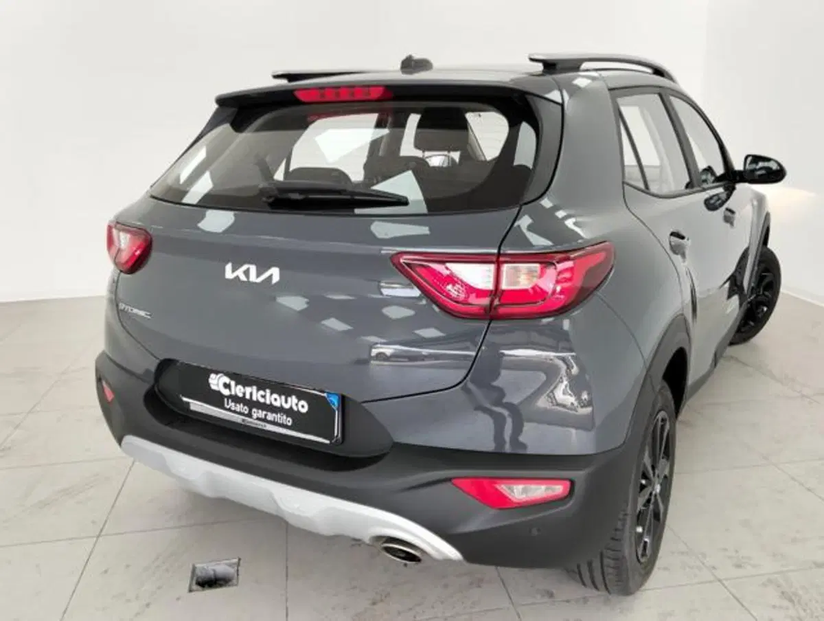 Kia Stonic usata a Como (2)