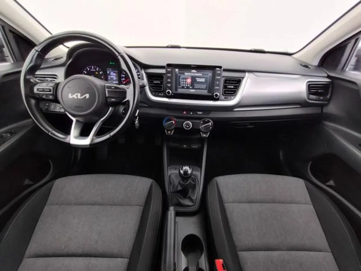 Kia Stonic usata a Como (4)