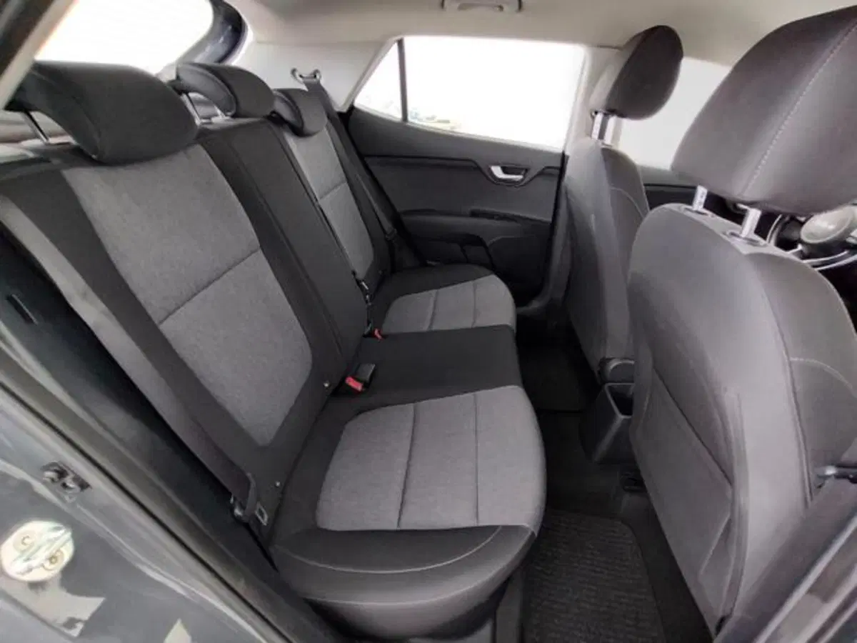 Kia Stonic usata a Como (5)