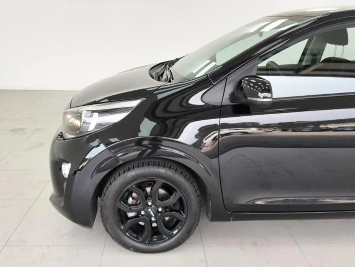 Kia Picanto usata a Como (9)