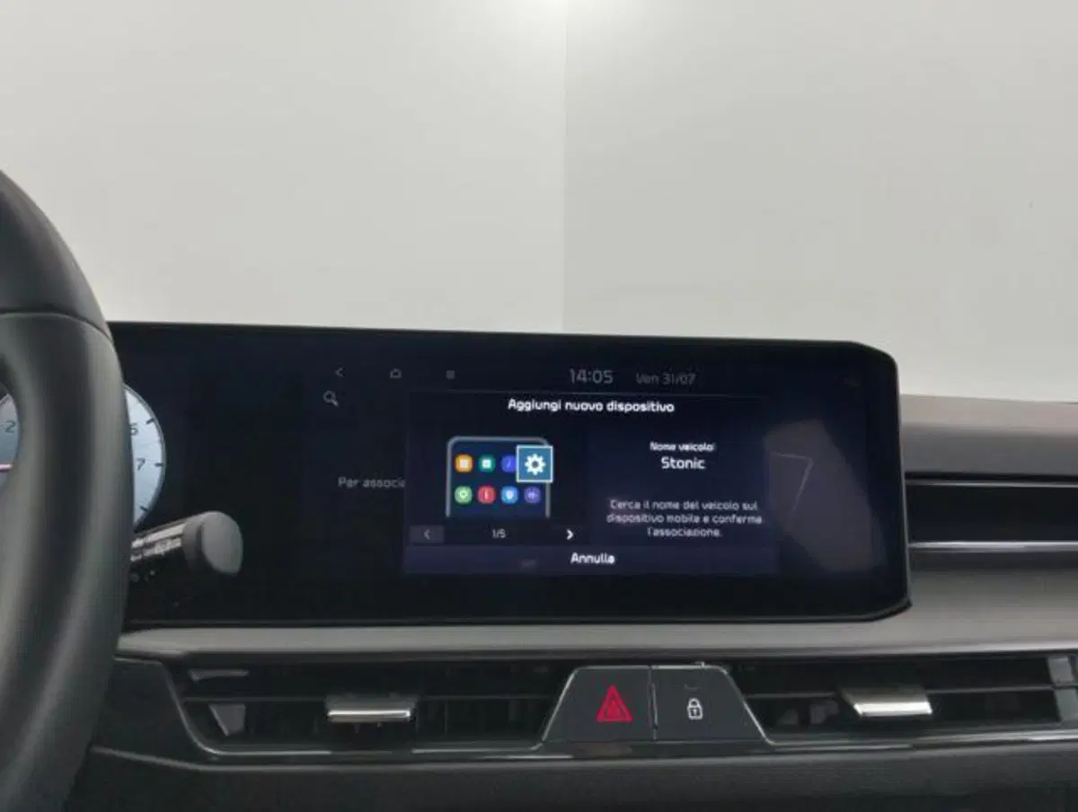 Kia Stonic usata a Como (15)