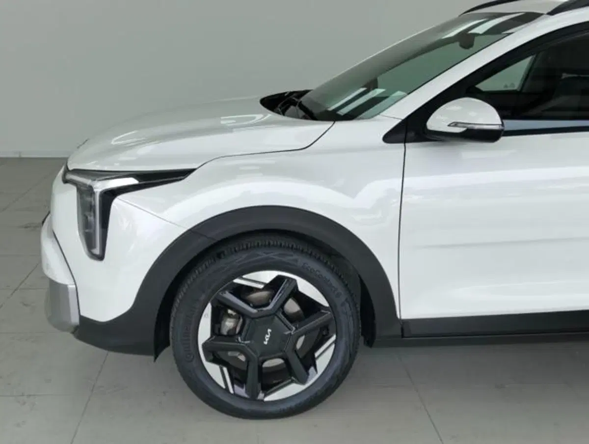 Kia Stonic usata a Como (9)