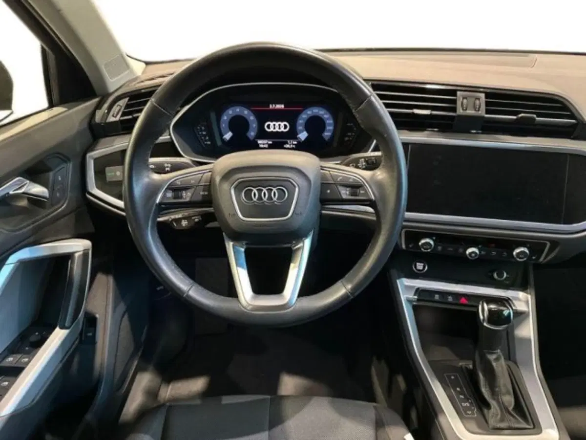 Audi Q3 usata a Avellino (10)