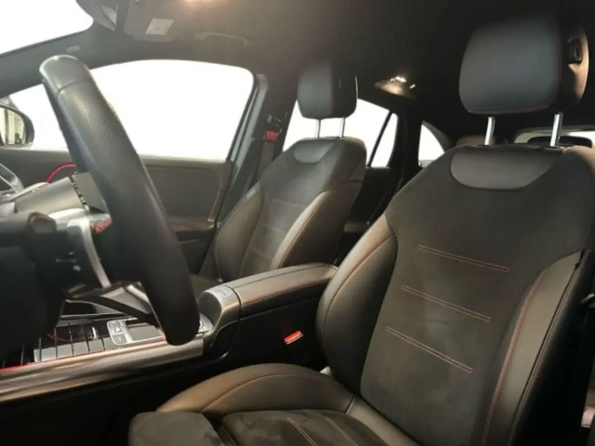Mercedes-Benz GLA SUV usata a Avellino (9)