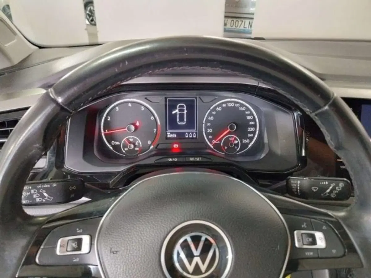 Volkswagen Polo usata a Firenze (13)