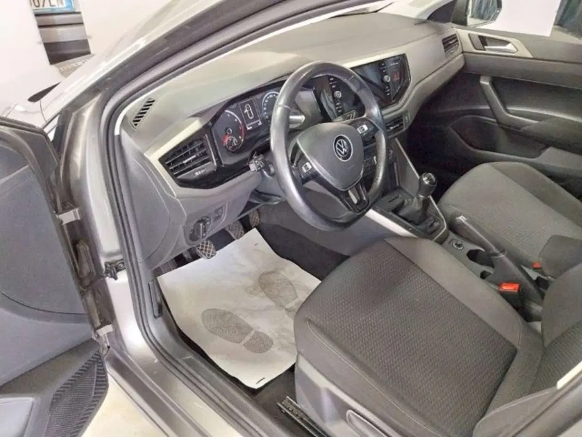 Volkswagen Polo usata a Firenze (7)
