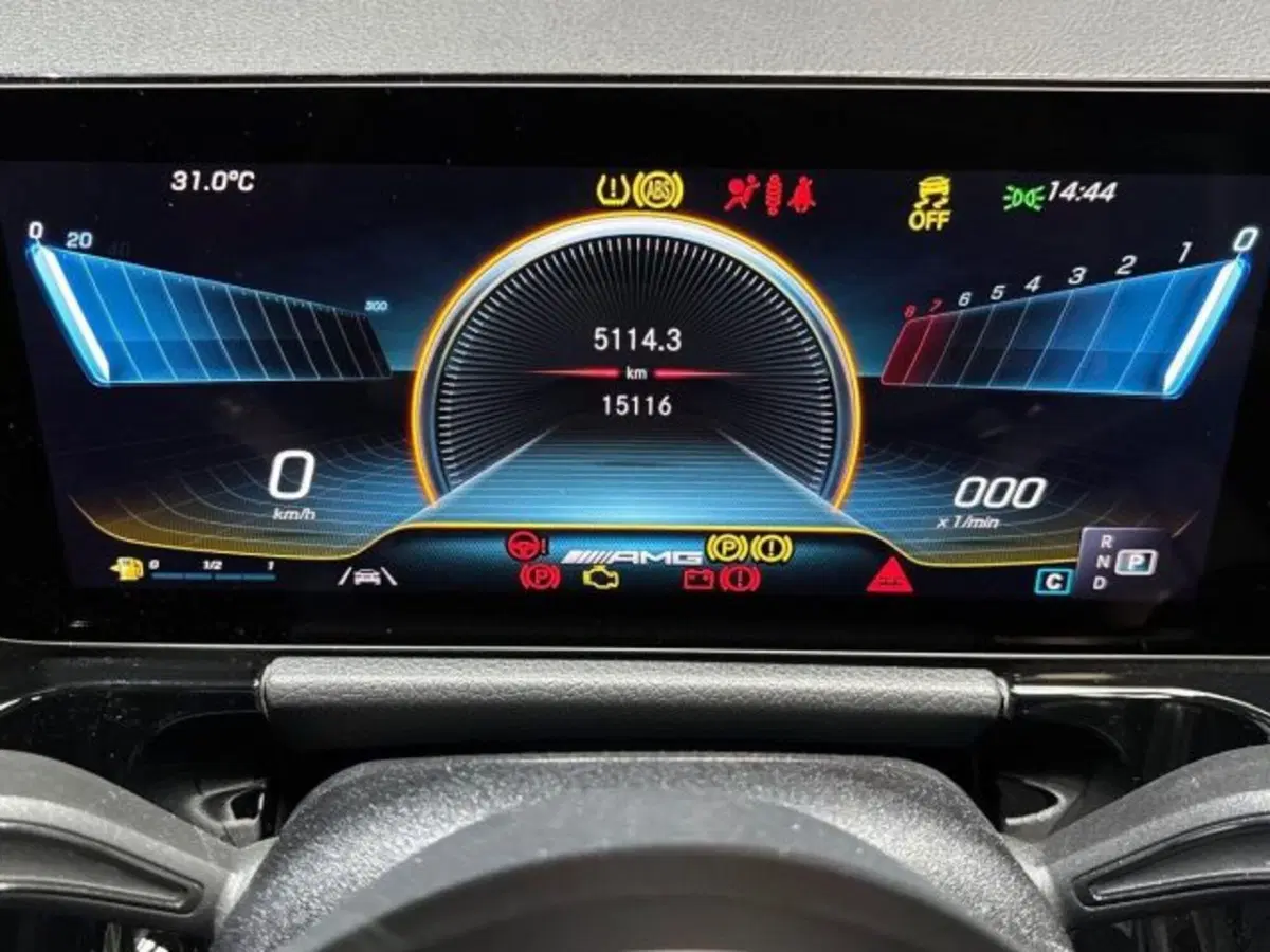 Mercedes-Benz GLA SUV usata a Bologna (13)