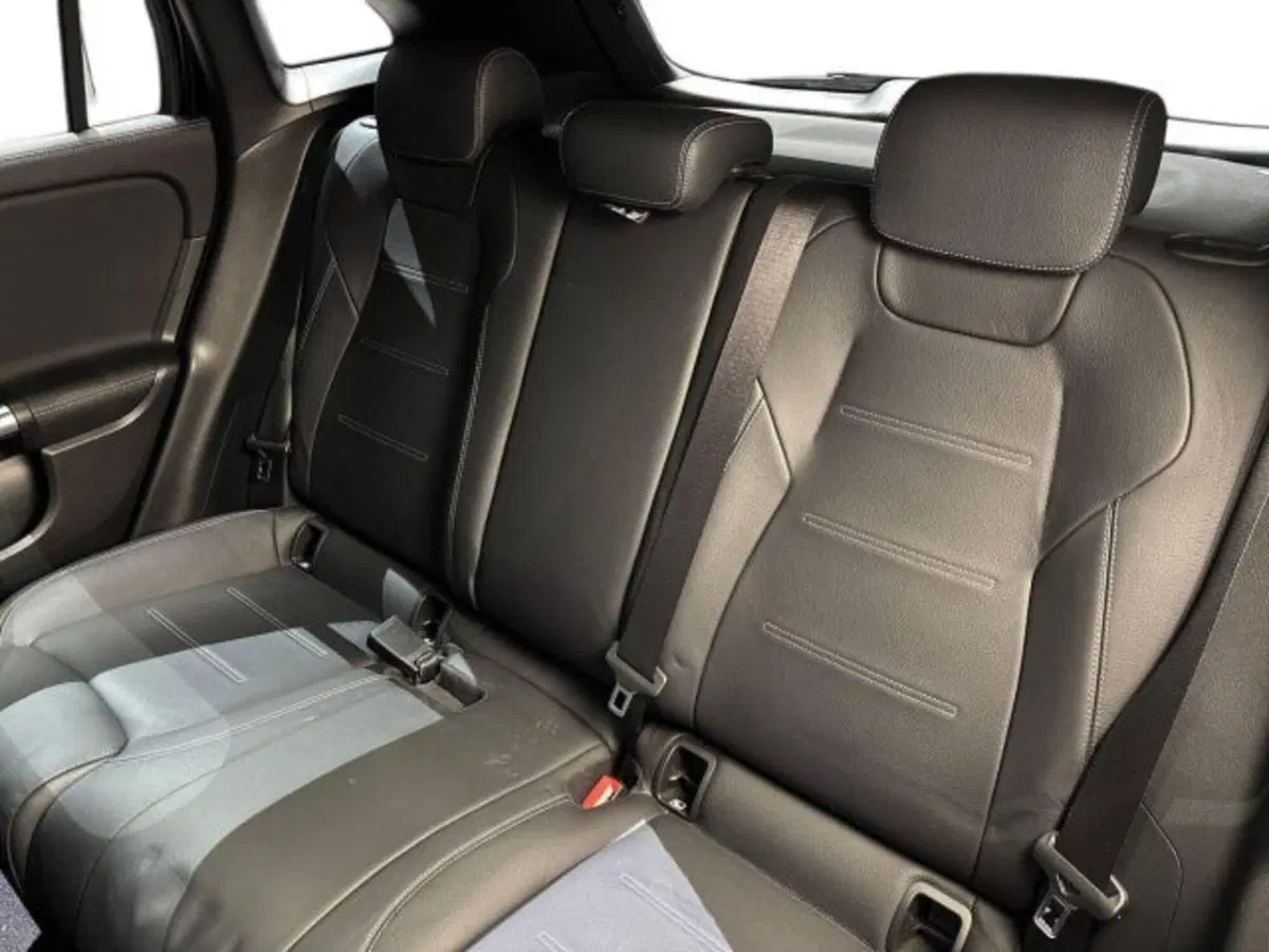 Mercedes-Benz GLA SUV usata a Bologna (16)