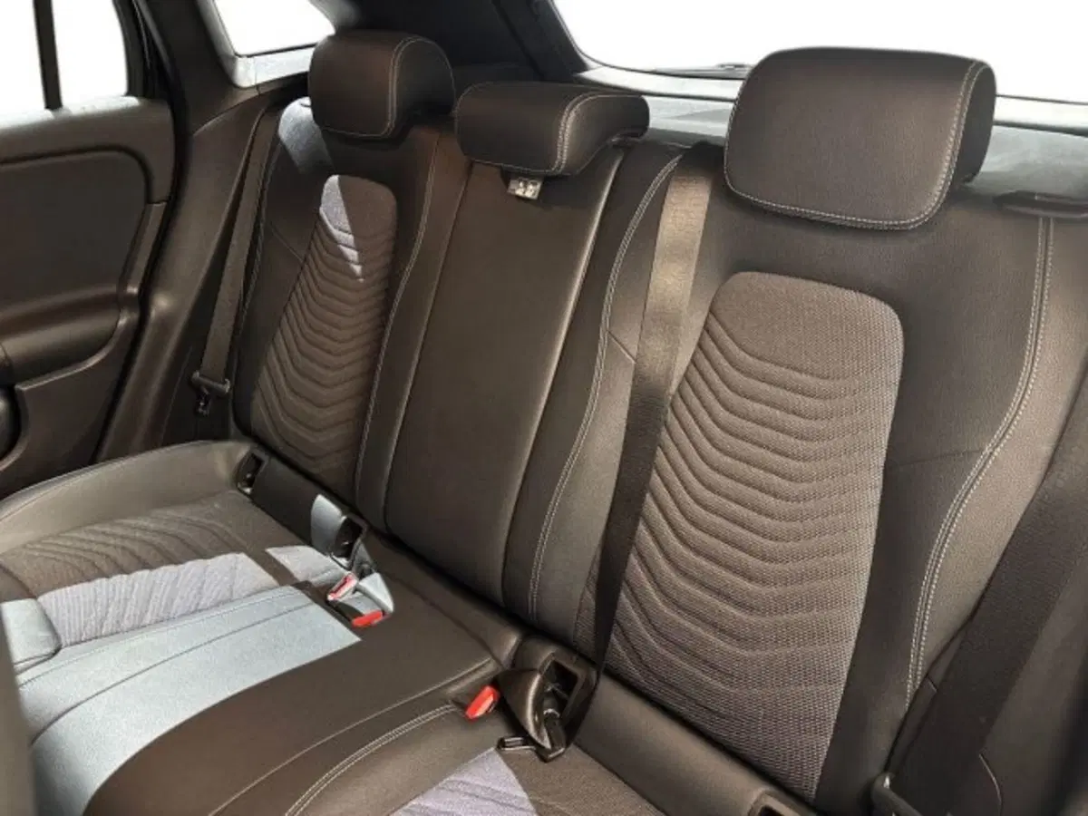Mercedes-Benz GLA SUV usata a Bologna (16)