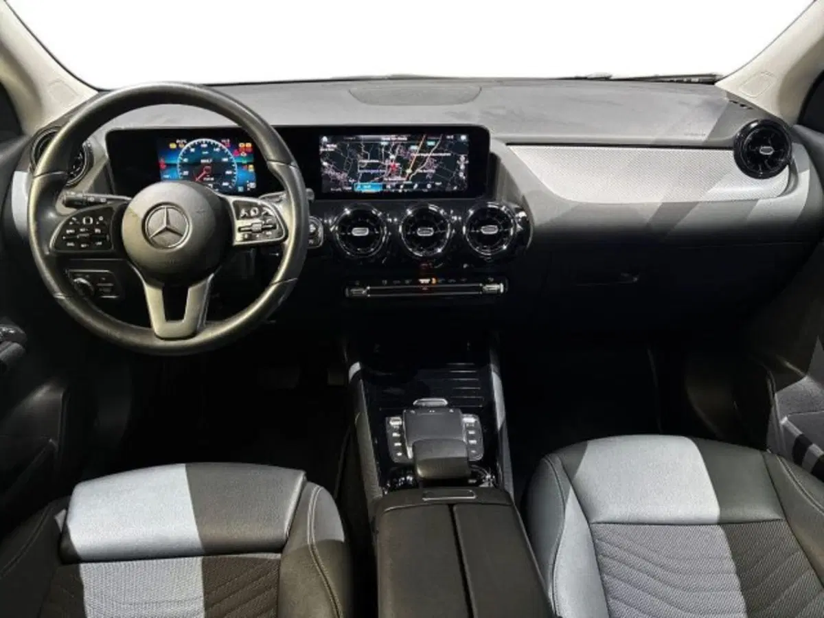 Mercedes-Benz GLA SUV usata a Bologna (9)