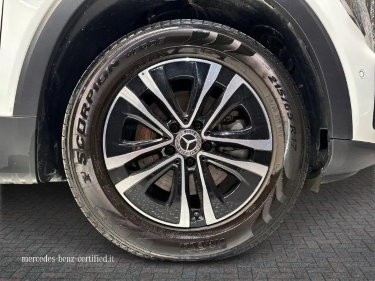 Mercedes-Benz GLB usata a Bologna (17)
