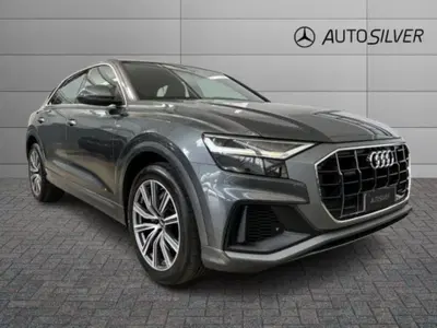 Audi Q8 Q8 55 TFSI quattro tiptronic Sport del 2021 usata a Verona