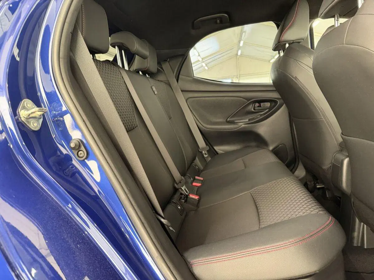 Toyota Yaris Cross usata a Monza e Brianza (11)