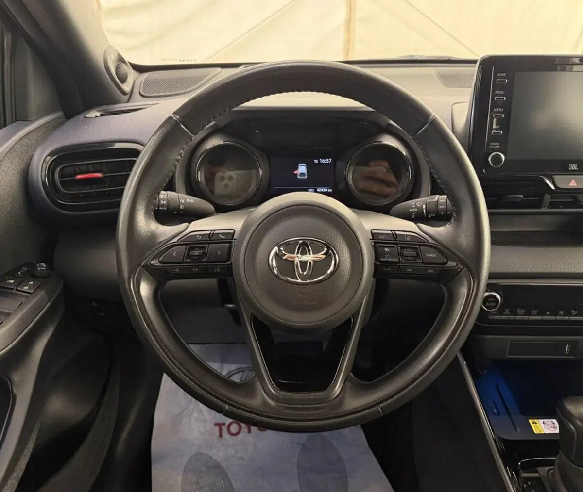 Toyota Yaris Cross usata a Monza e Brianza (8)