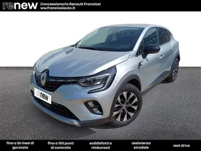 Renault Captur TCe 90 CV Techno del 2023 usata a Mirandola