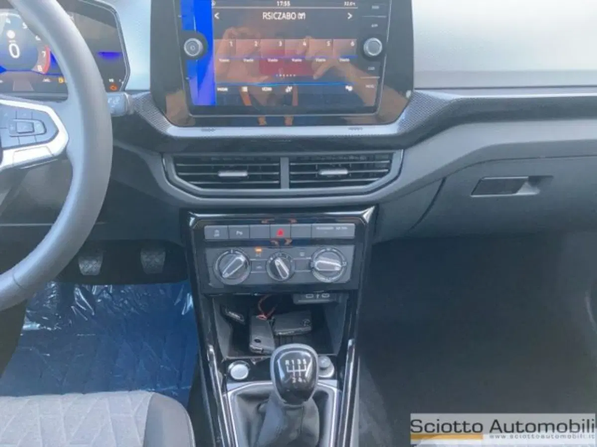 Volkswagen T-Cross nuova a Messina (15)