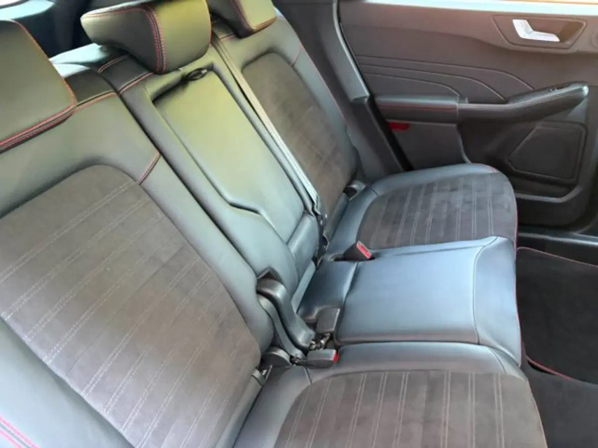 Ford Kuga usata a Lodi (14)