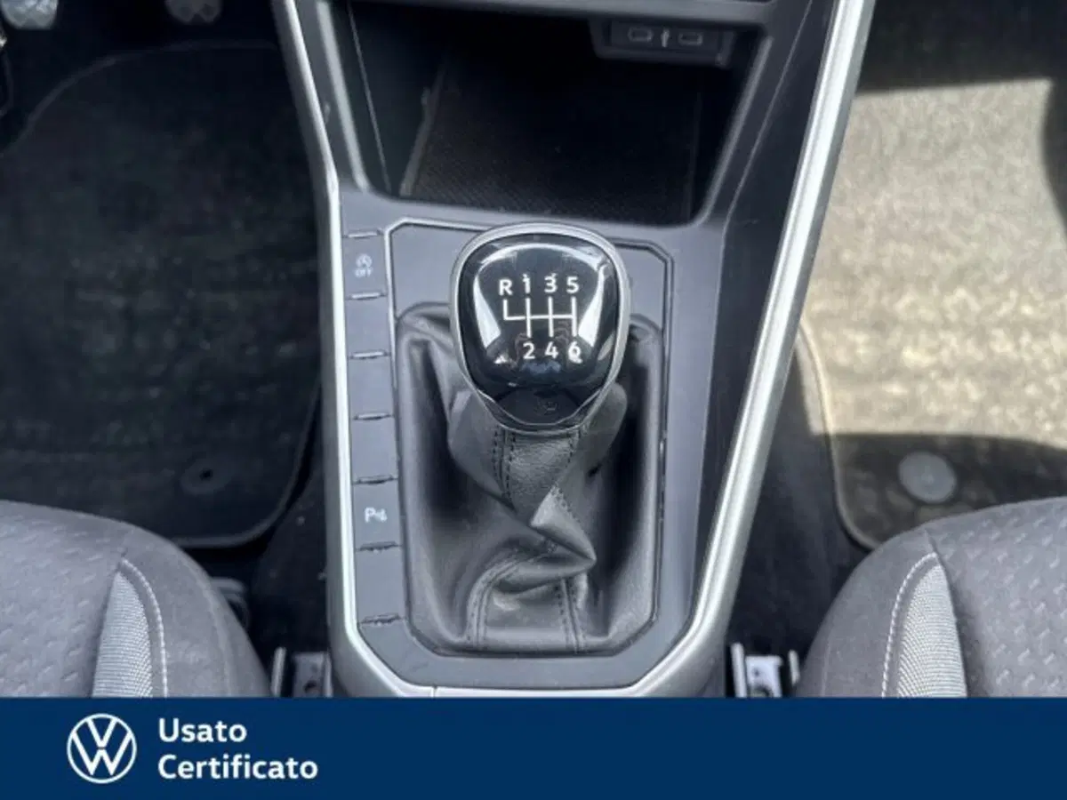 Volkswagen Taigo usata a Vicenza (11)