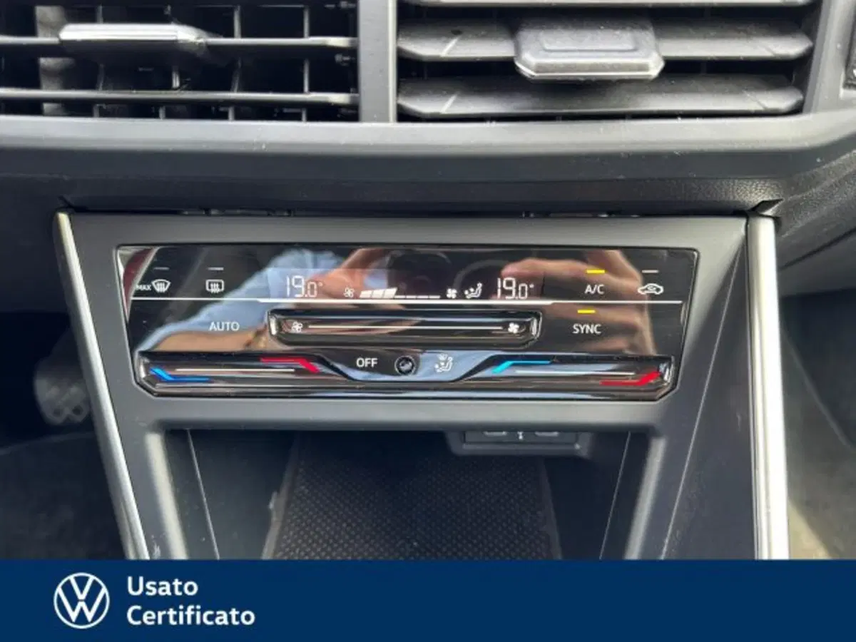 Volkswagen Taigo usata a Vicenza (16)
